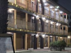 Night photo of the parking lot and walkways